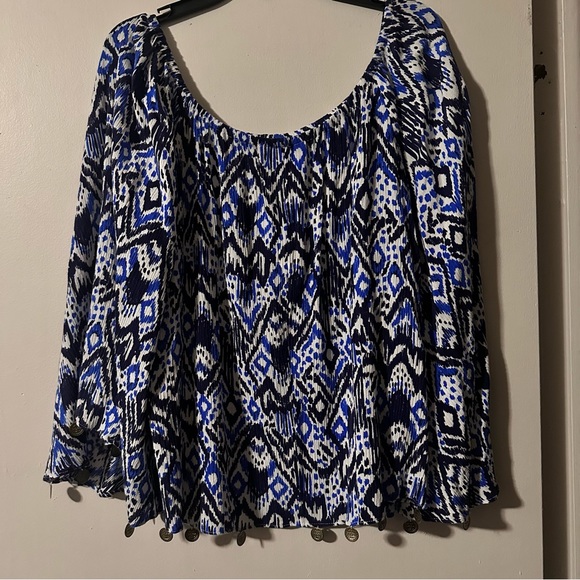 Lilly Pulitzer “Beckon Blue Oh My Cod” Delaney Off Shoulder Top - Size S - Picture 4 of 12